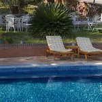 Aeneas Hotel 2*
