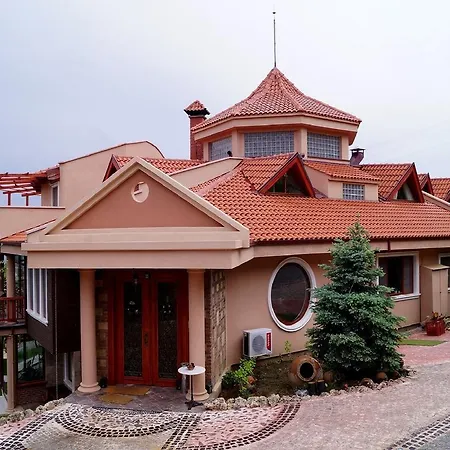 Отель Aeneas