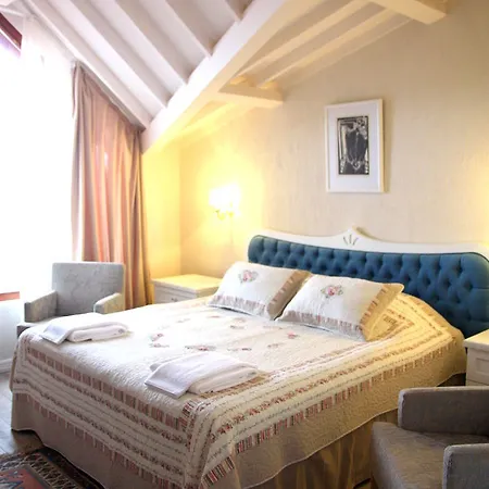 Hotel Aeneas