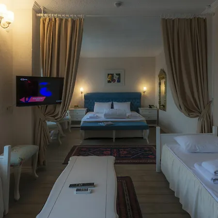 Hotel Aeneas